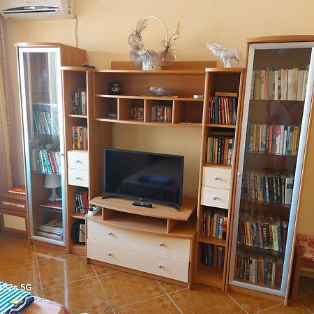 Homestay Kostadinov Pomorie Exterior photo